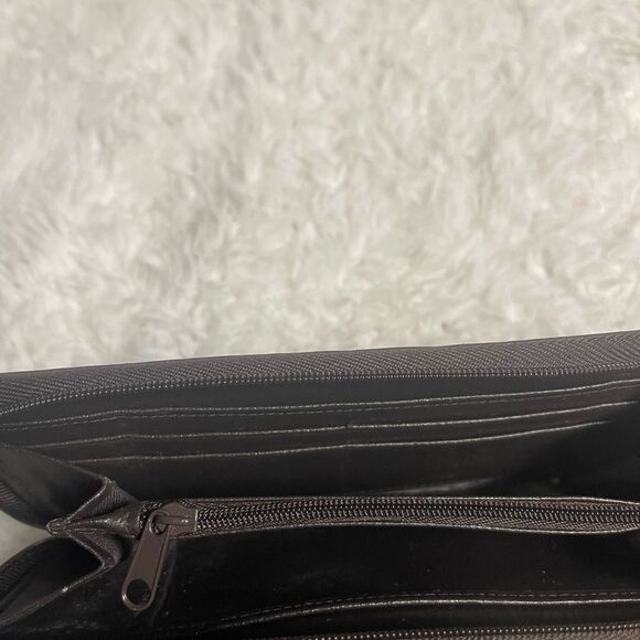 New with tag Fossil leather brown wallet/ organizer . - Picture 9 of 11